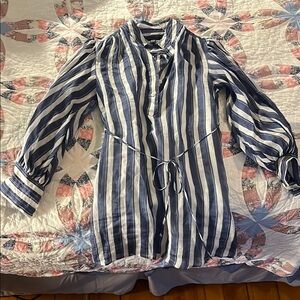 Banana Republic Navy and White Striped Shirt - never worn